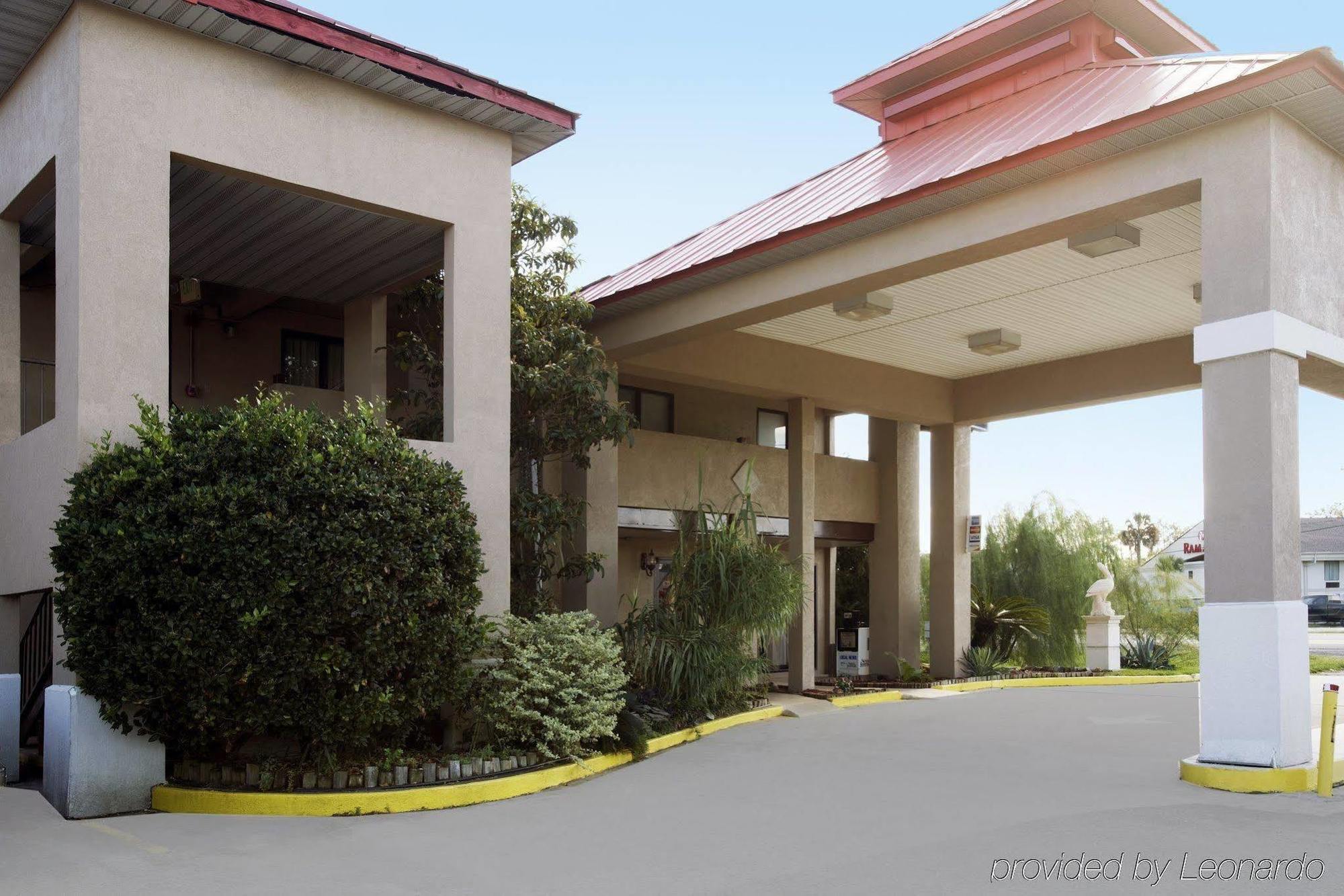 Sweet Dream Inn Pensacola Exterior photo