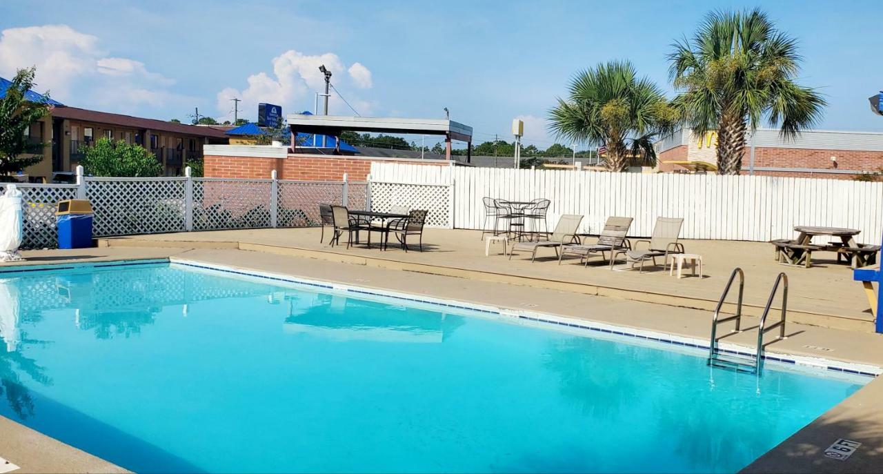 Sweet Dream Inn Pensacola Exterior photo